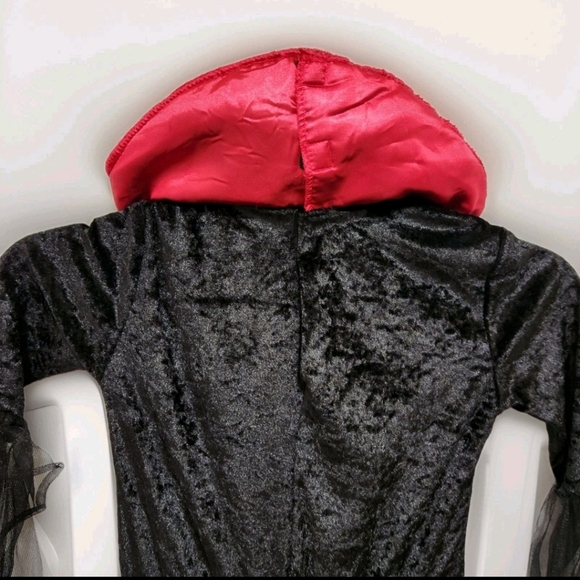 Spirit Girls S (4-6) Victorian Vampiress Halloween Costume (Flaw) - Picture 5 of 8